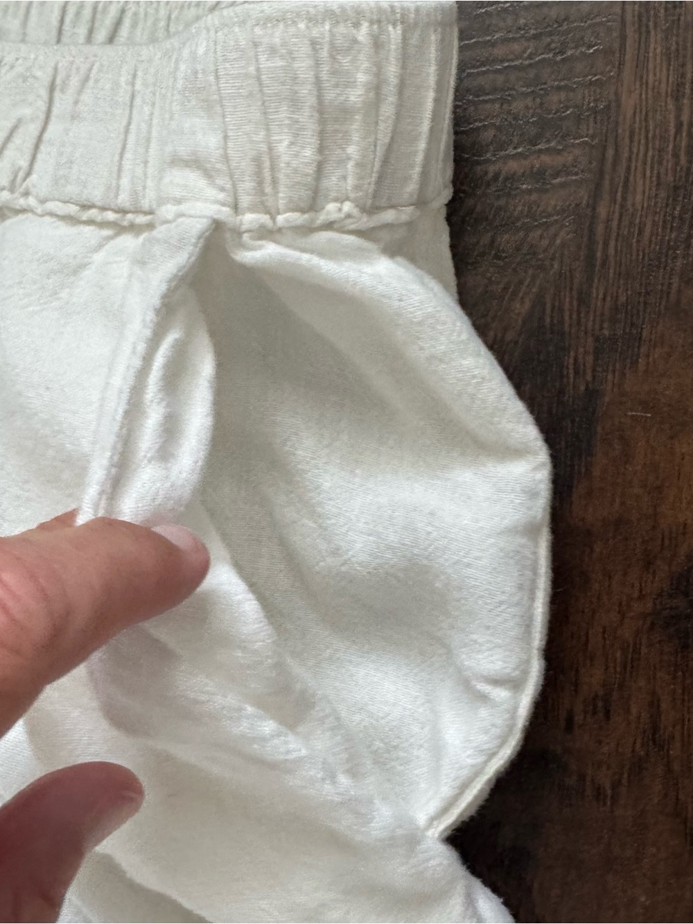 Carve Designs Small White Nico Linen Blend Pants - Picture 5 of 10